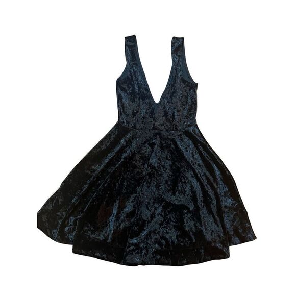 Lulus This Night Black Velvet Backless Skater Dress Sz S - Picture 9 of 12